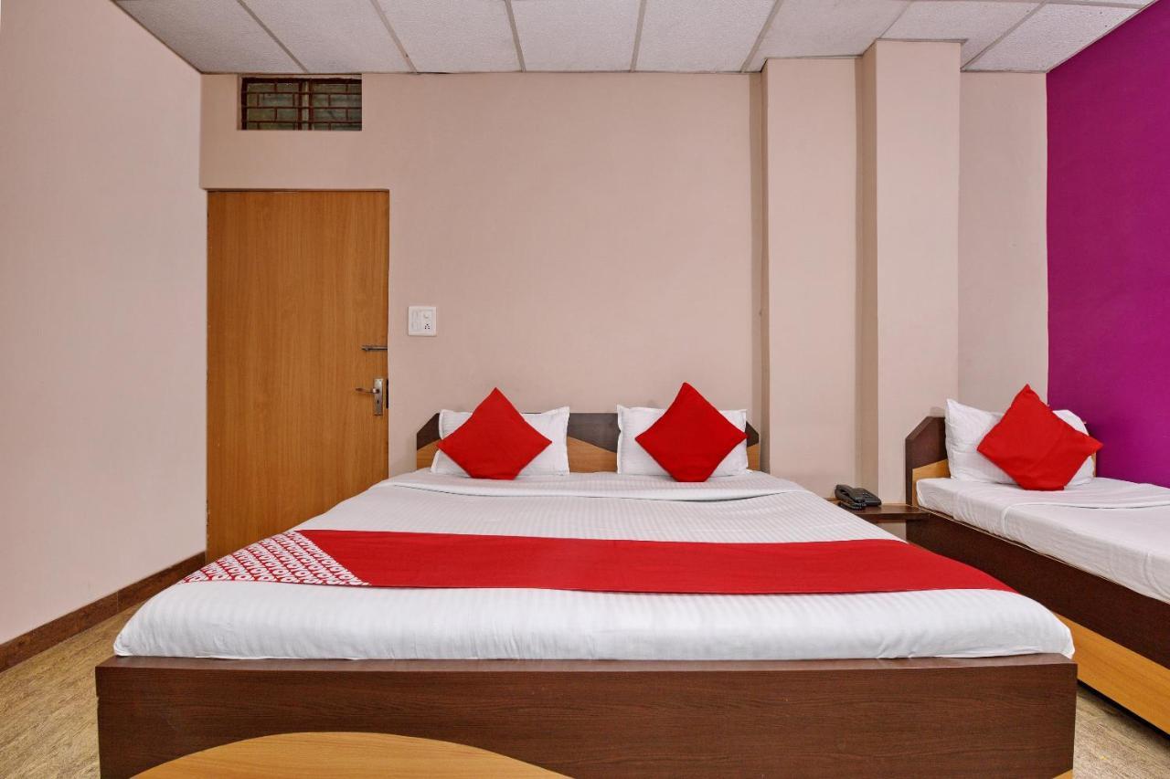 Oyo 3519 Hotel Garden Inn 瓦拉纳西 外观 照片